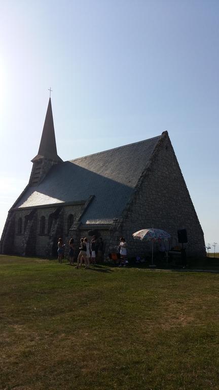 Bed and Breakfast Les Galets Bleus Étretat Exterior foto